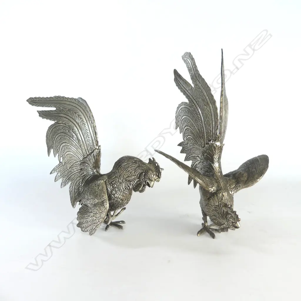 PR SILVER METAL FIGHTING ROOSTERS H.270mm Image 1++