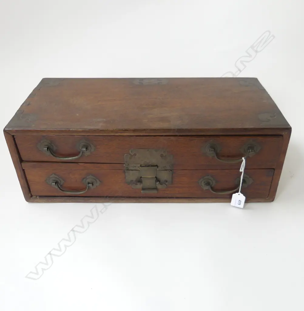ORIENTAL 2 DRAWER WOODEN BOX w. BRASS DETAILING 500x240x175mm Image 1++
