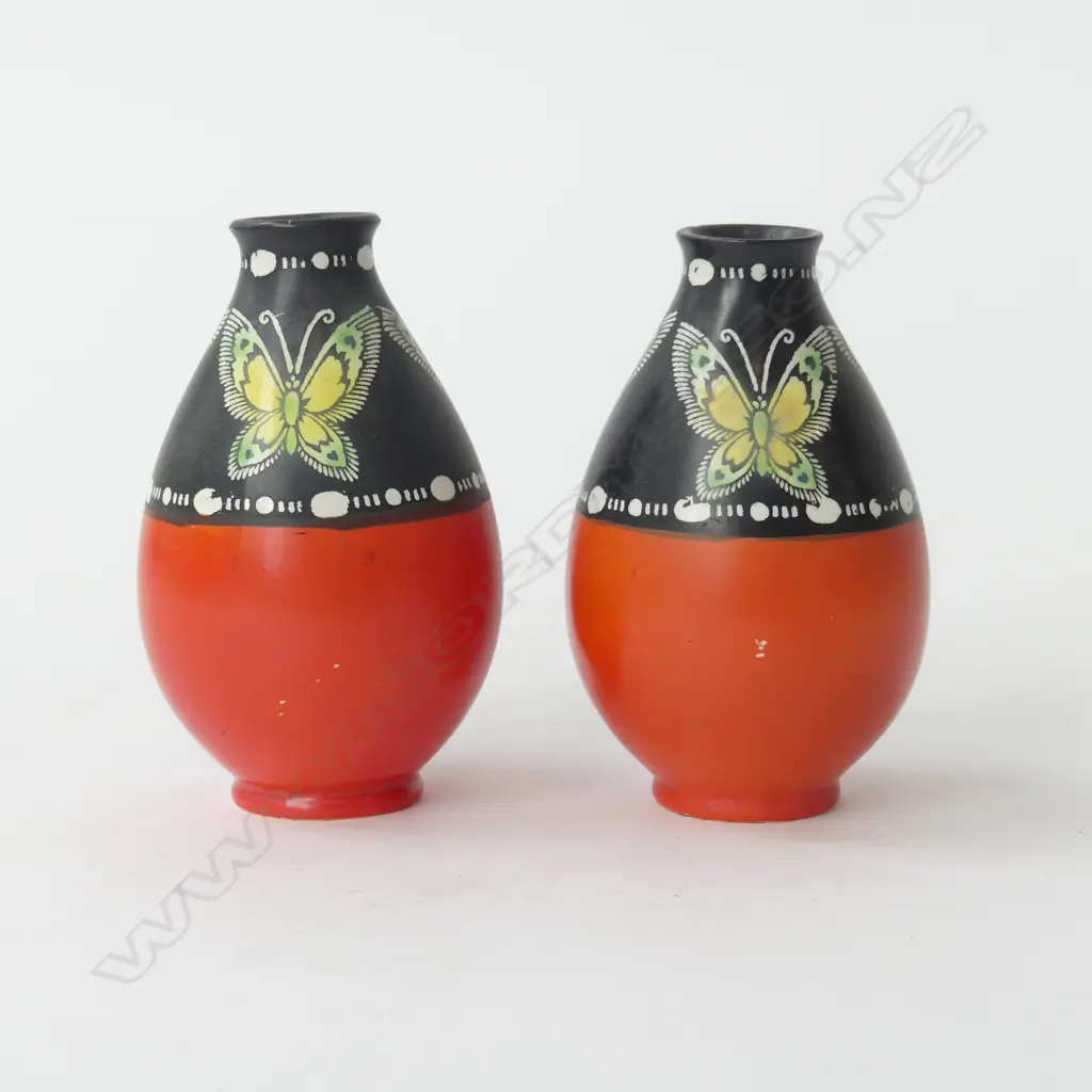 2 PRS SHELLEY BUTTERFLY VASES RED PR H.120mm BLUE PR. H.150mm Image 1++