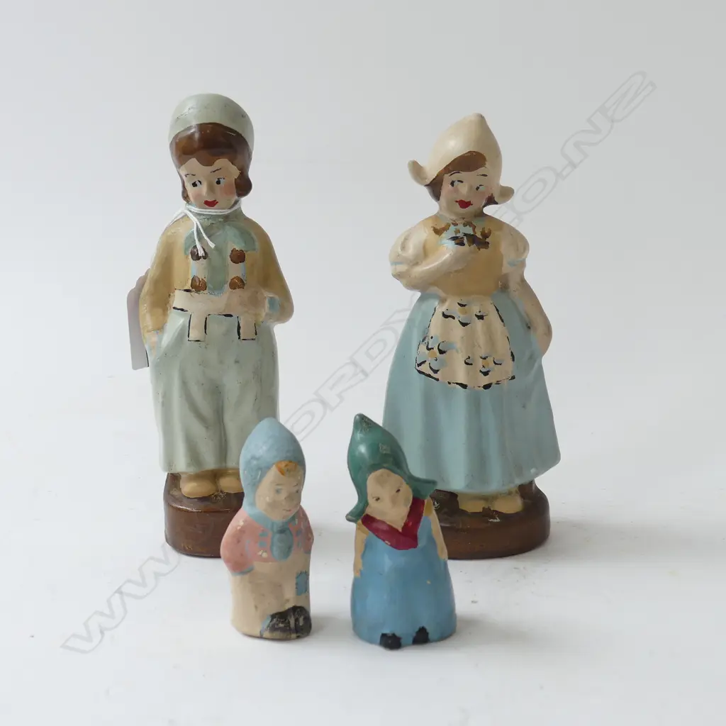 4 SPARTAN FIGURES IN DUTCH COSTUME. H.170mm & H.70mm Image 1++