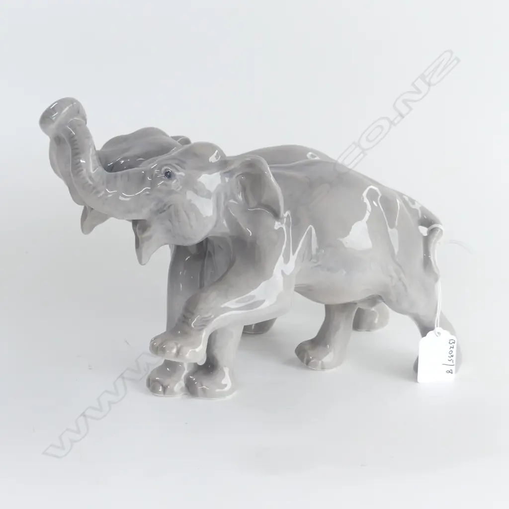 PR OF COPENHAGEN CHINA ELEPHANTS H160MM Image 1++