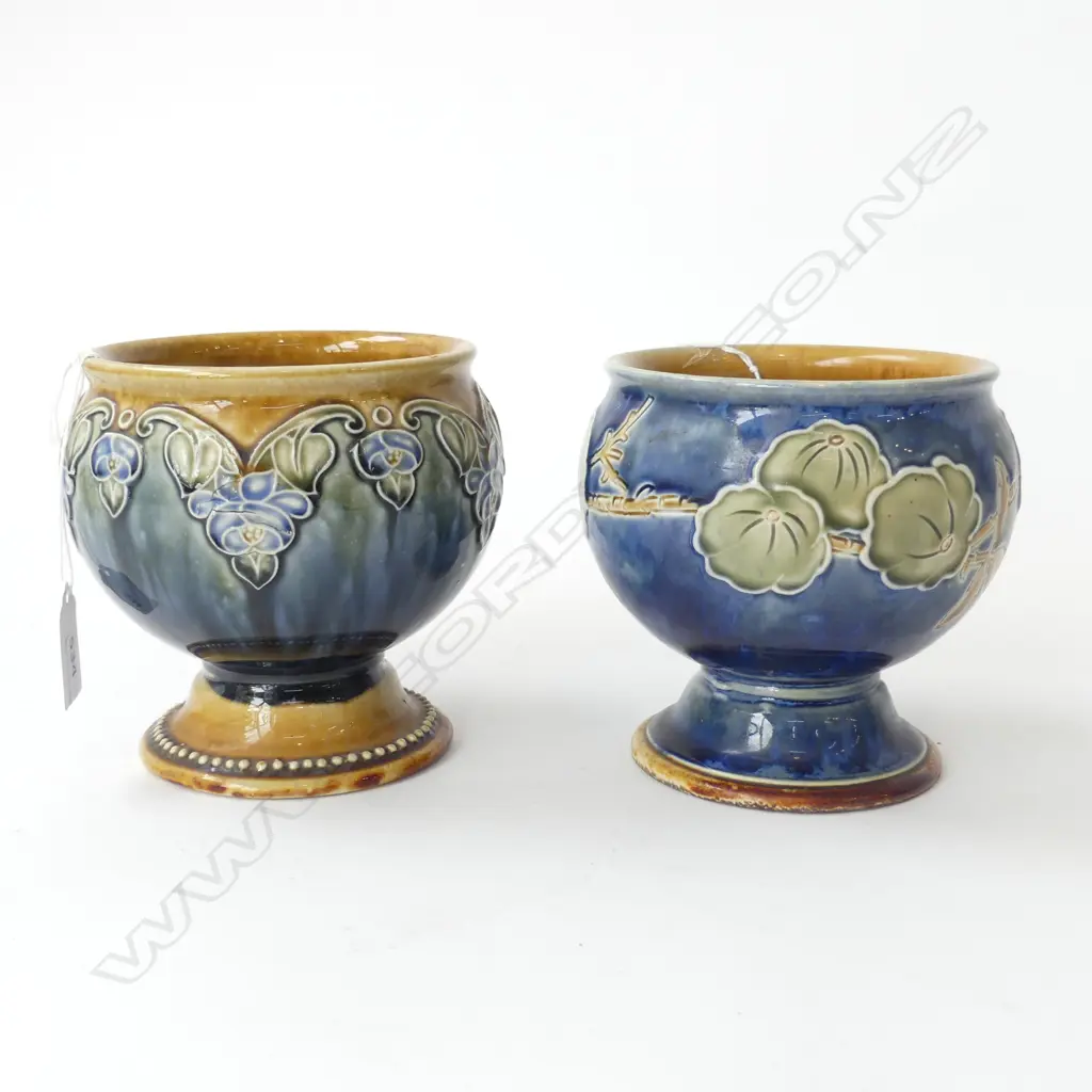 2  LAMBETH DOULTON MINI JARDINIERES H130 DIA120MM Image 1++