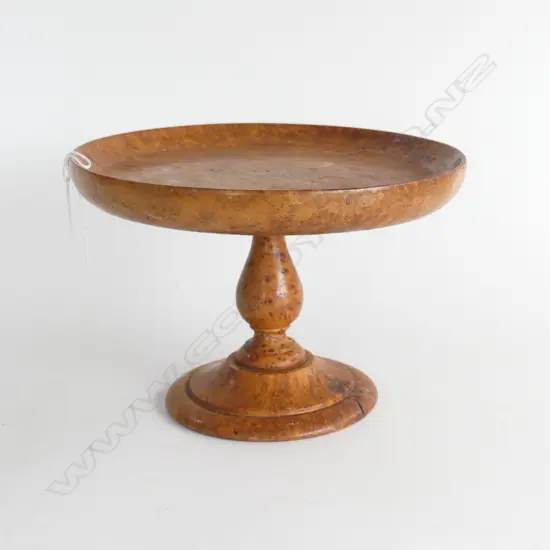NZ BURR TOTARA TURNED WOOD FRUIT STAND D. 225MM (REPAIRED)