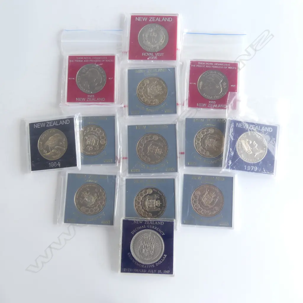 THIRTEEN ASSORTED COMMEMORATIVE COINS - NZ/ROYAL VISITS/CHARLES & DI Image 1++
