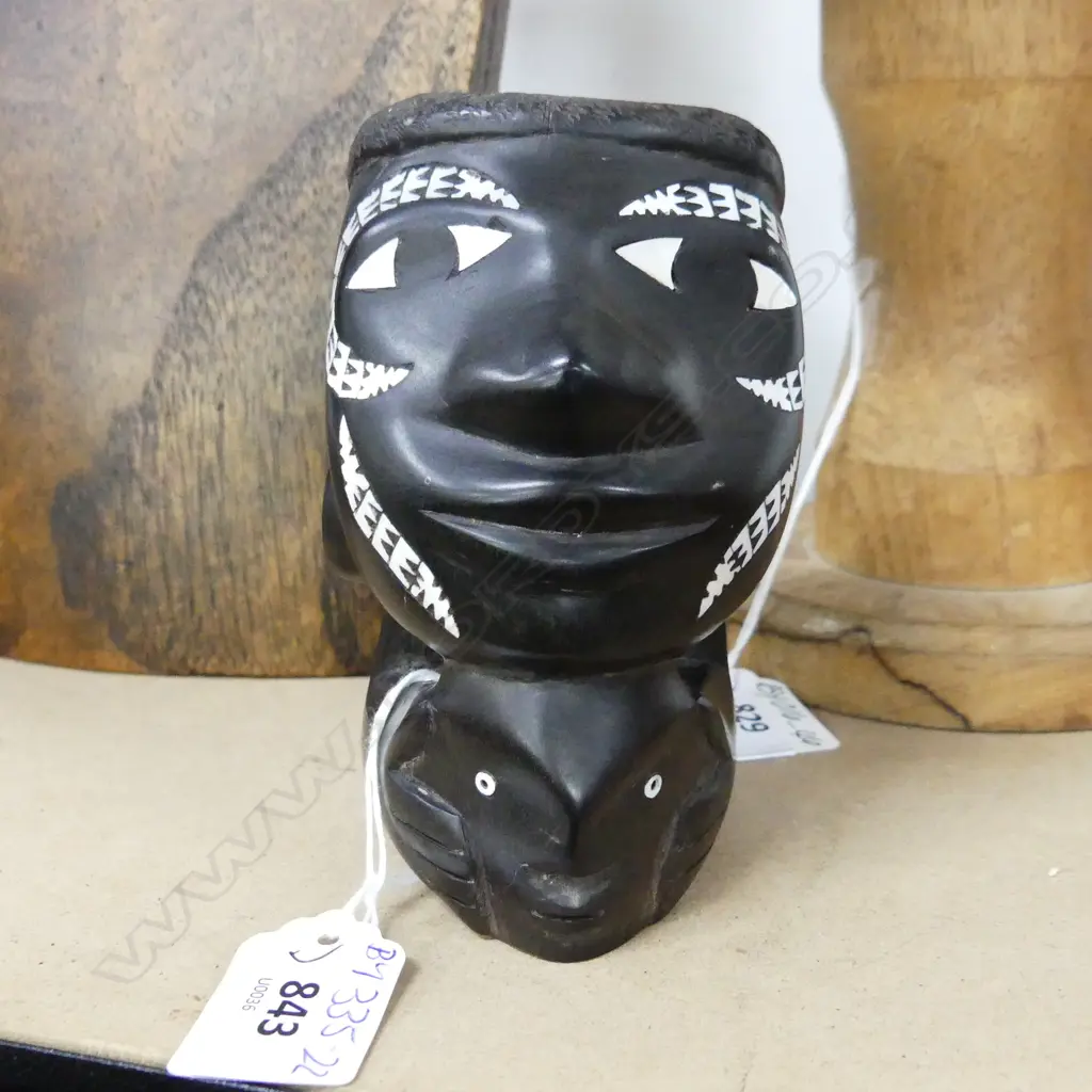 SOLOMONS NGUZUNGUZU, DARK HARDWOOD w. SHELL INLAY. H. 130mm Image 1++