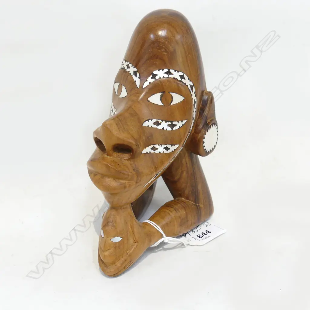 SOLOMONS NGUZUNGUZU, HARDWOOD w. SHELL INLAY H. 180mm Image 1++