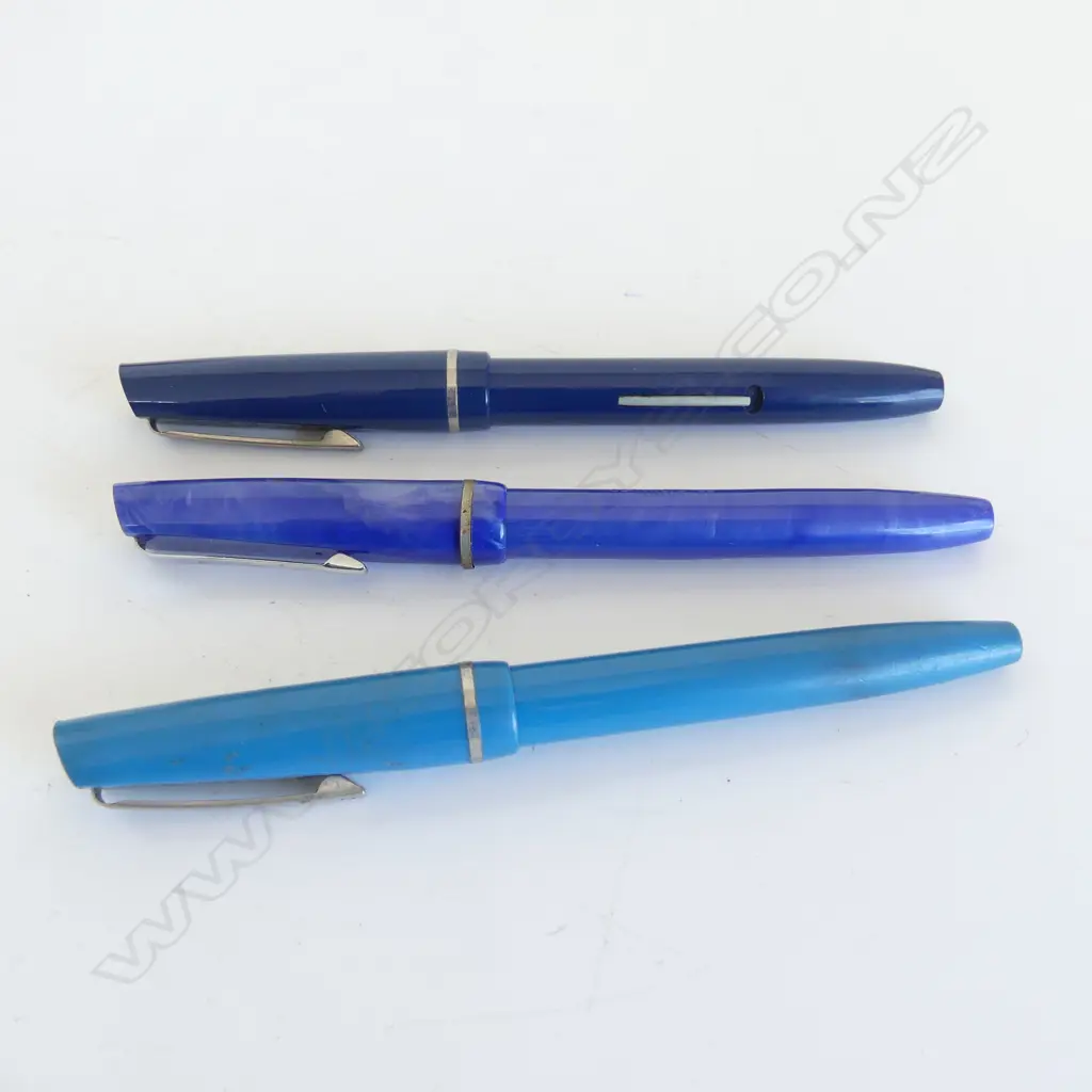 7 VINTAGE FOUNTAIN PENS: 2 X WATERMAN L2 + 3 X OSMIROID 65 + 2 X CONWAT STEWART No.58 Image 1++