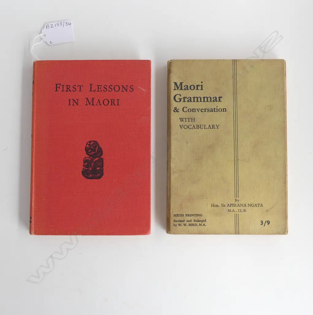 TWO MAORI LANGUAGE BOOKS BY SIR APIRANA NGATA & WILLIAMS C.1940 Image 1++