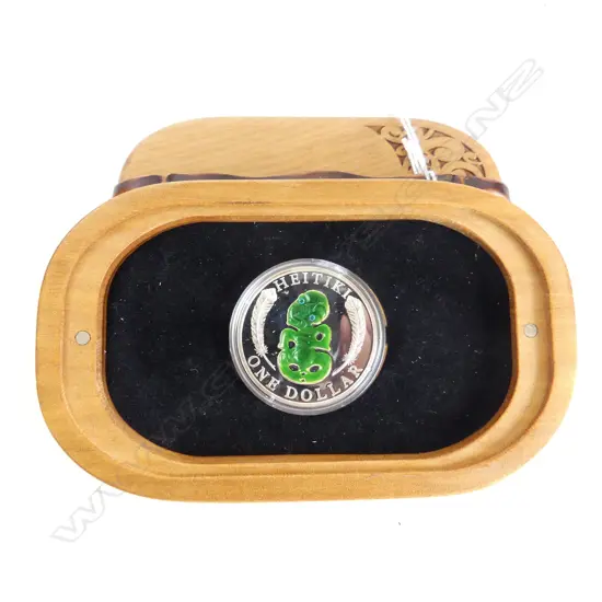 HEITIKI .999 SILVER $1 2010 PROOF COIN IN WAKA HUIA BOX ED. OF 400 