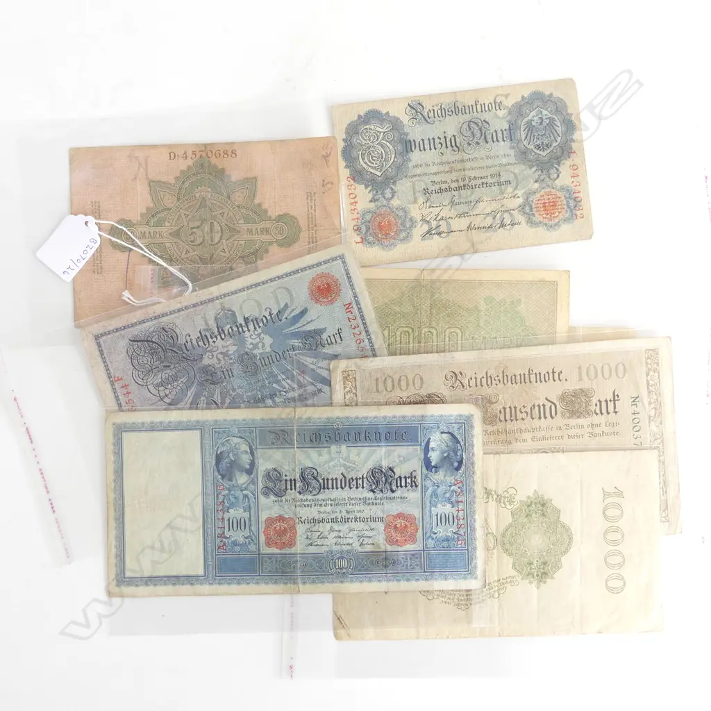 BUNDLE VINTAGE BANK NOTES Image 1++