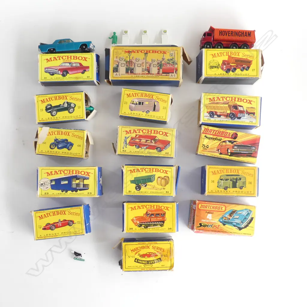 COLLECTION OF VARIOUS 16 LESNEY MATCHBOX mainly SERIES CARS ETC includes.... Image 1++