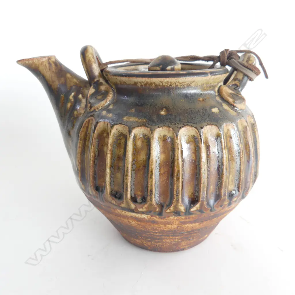WILF WRIGHT TEAPOT - FRITS TO RIM H. 165MM Image 1++