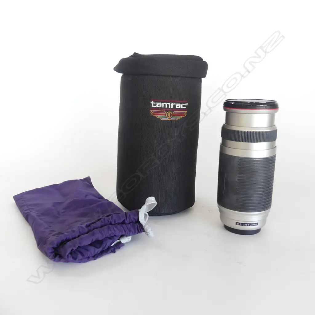 MINOLTA CAMERA, CASED + LENS Image 1++
