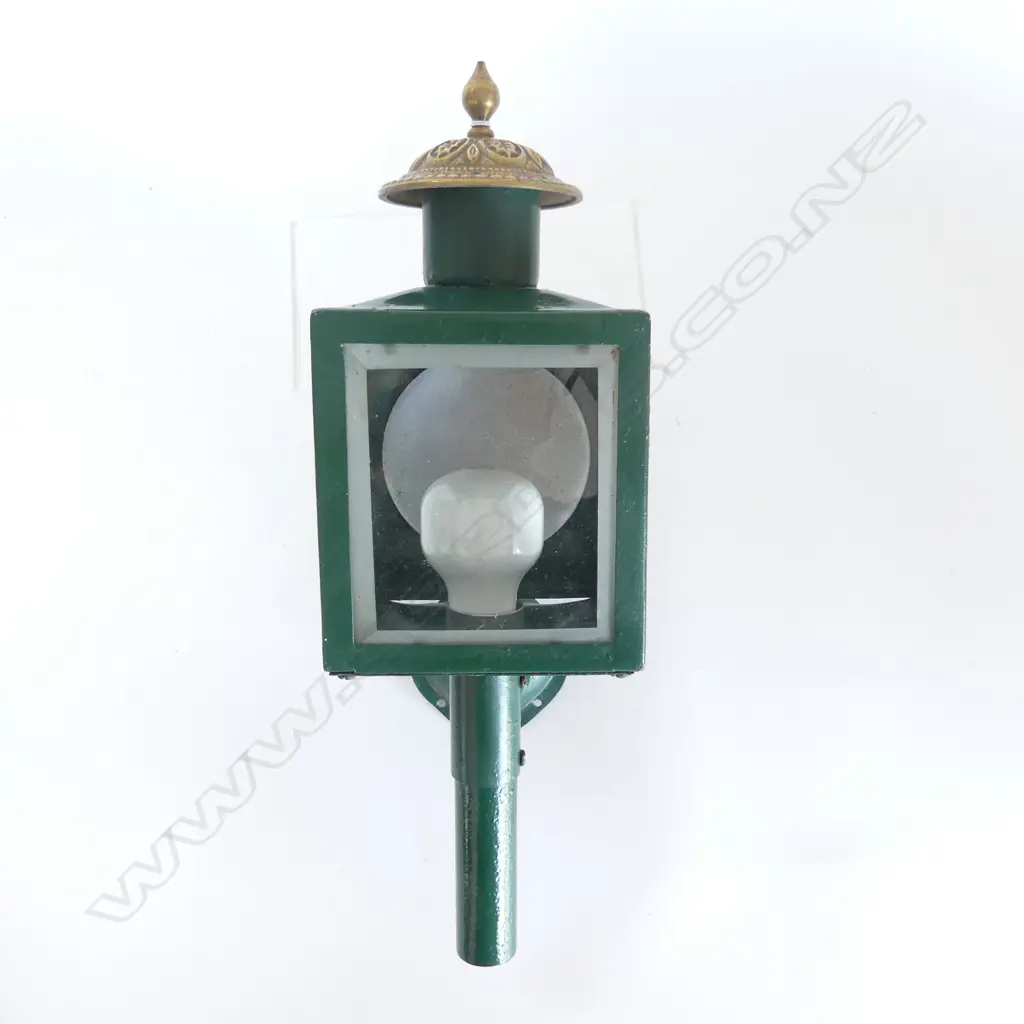 GREEN PAINTED METAL LANTERN H.450mm Image 1++