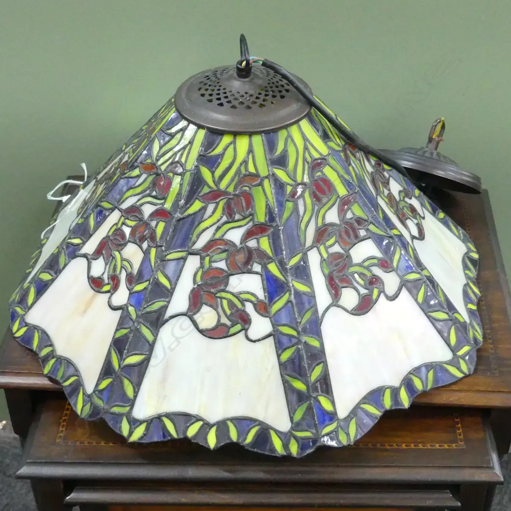 LEAD LIGHT LIGHT SHADE 460mm dia Image 1++