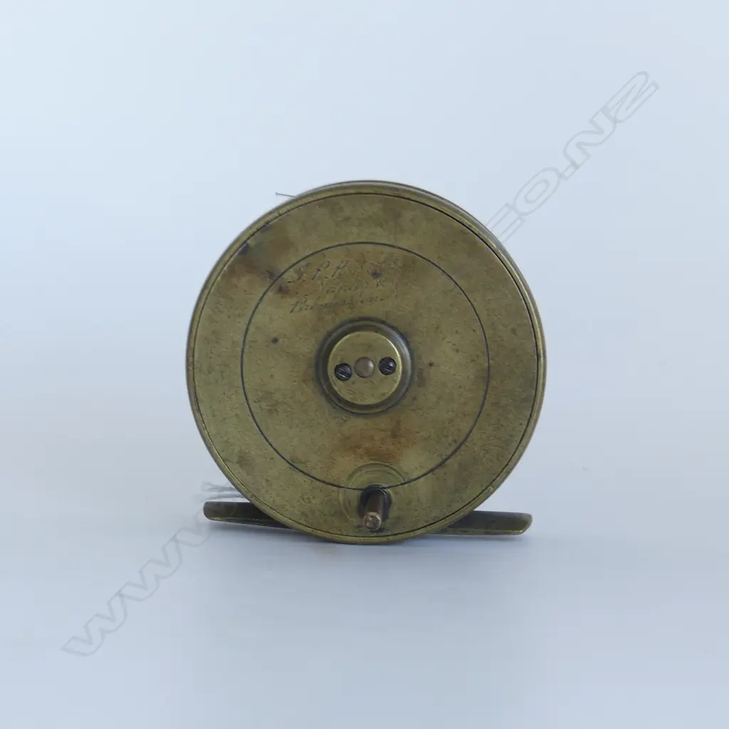 1940S CHILD SEWING MACHINE H200MM Image 1++