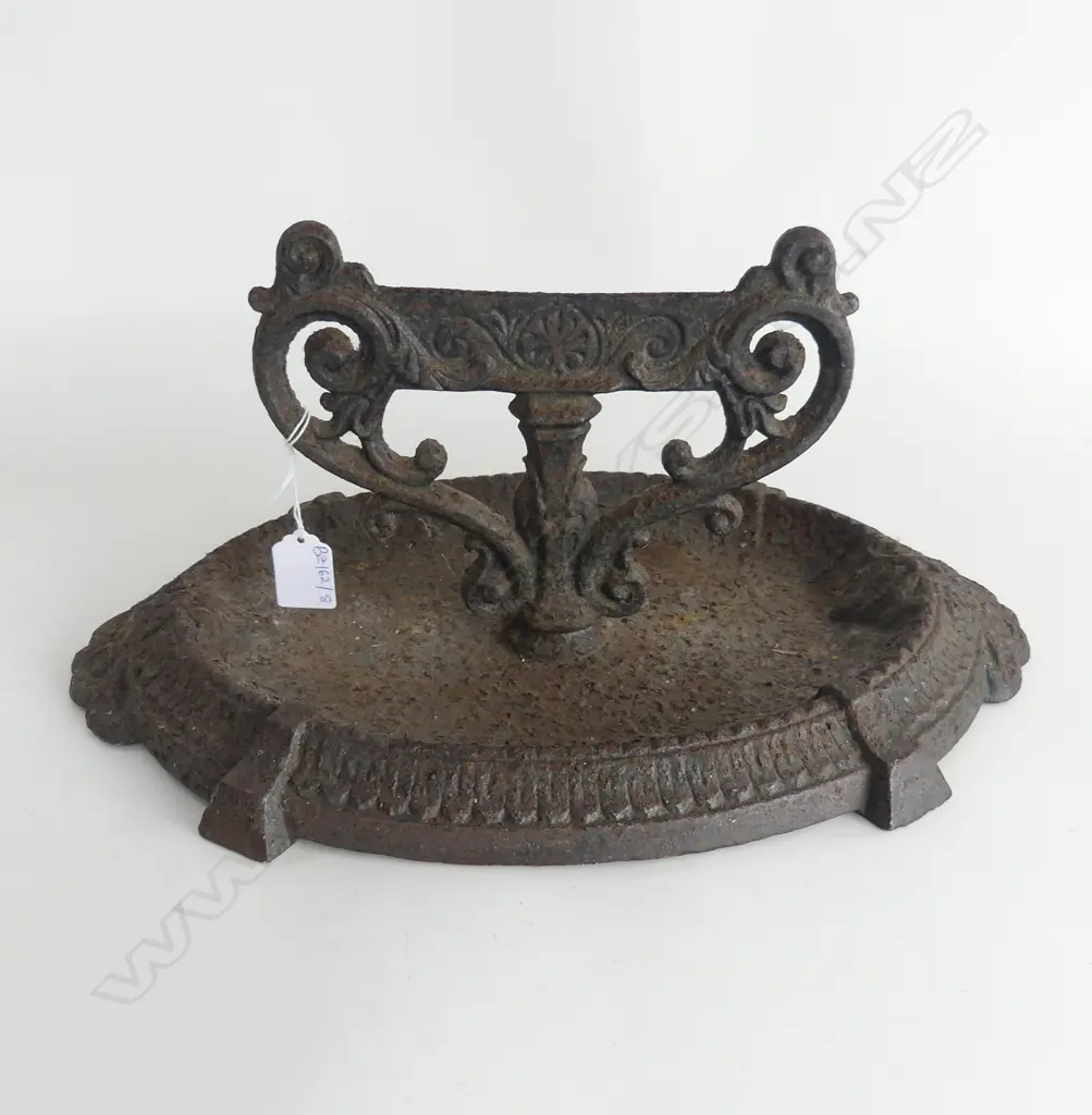 VICTORIAN CAST IRON BOOT SCRAPER 410x265mm Image 1++