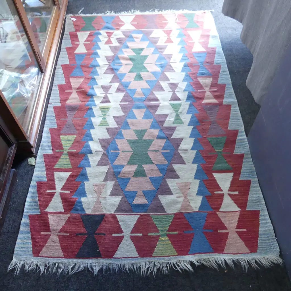 KELIM RUG 1800x1110mm Image 1++