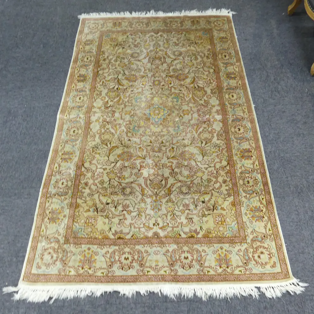 HAND KNOTTED SILK RUG 1750x1040mm Image 1++