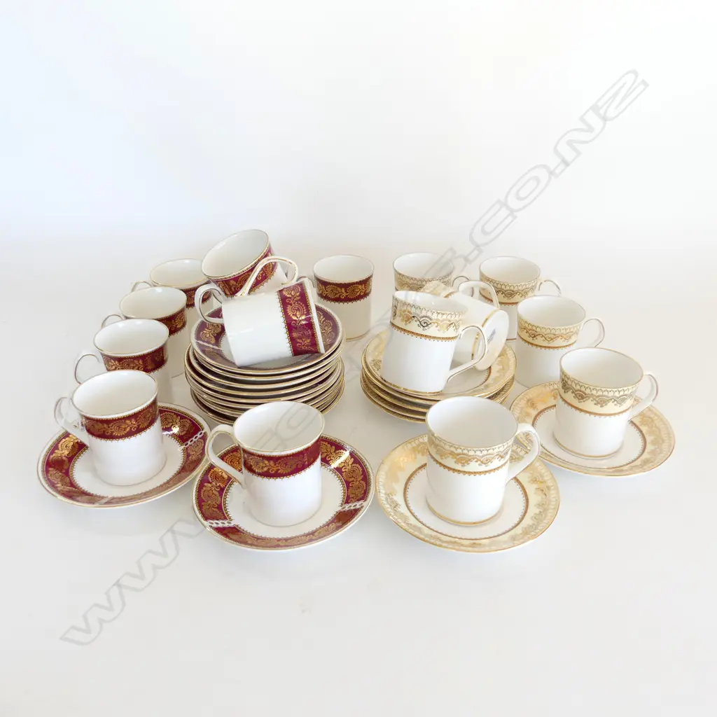 2 SETS 'ELIZABETHAN' PATTERN COFFEE CUPS & SAUCERS, ENGLISH BONE CHINA, BURGUNDY & GOLD & CREAM & GOLD Image 1++