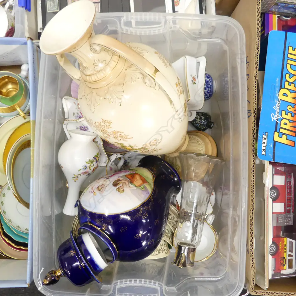 ASST. CHINA, LG VASE, GINGER JAR ETC Image 1++