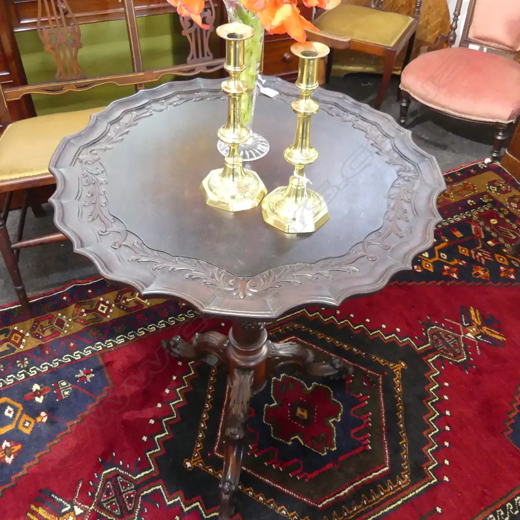 **RTV** QUALITY VICTORIAN STYLE TILT TOP CARVED MAHOGANY SIDE TABLE 650mm dia H.760mm Image 1++
