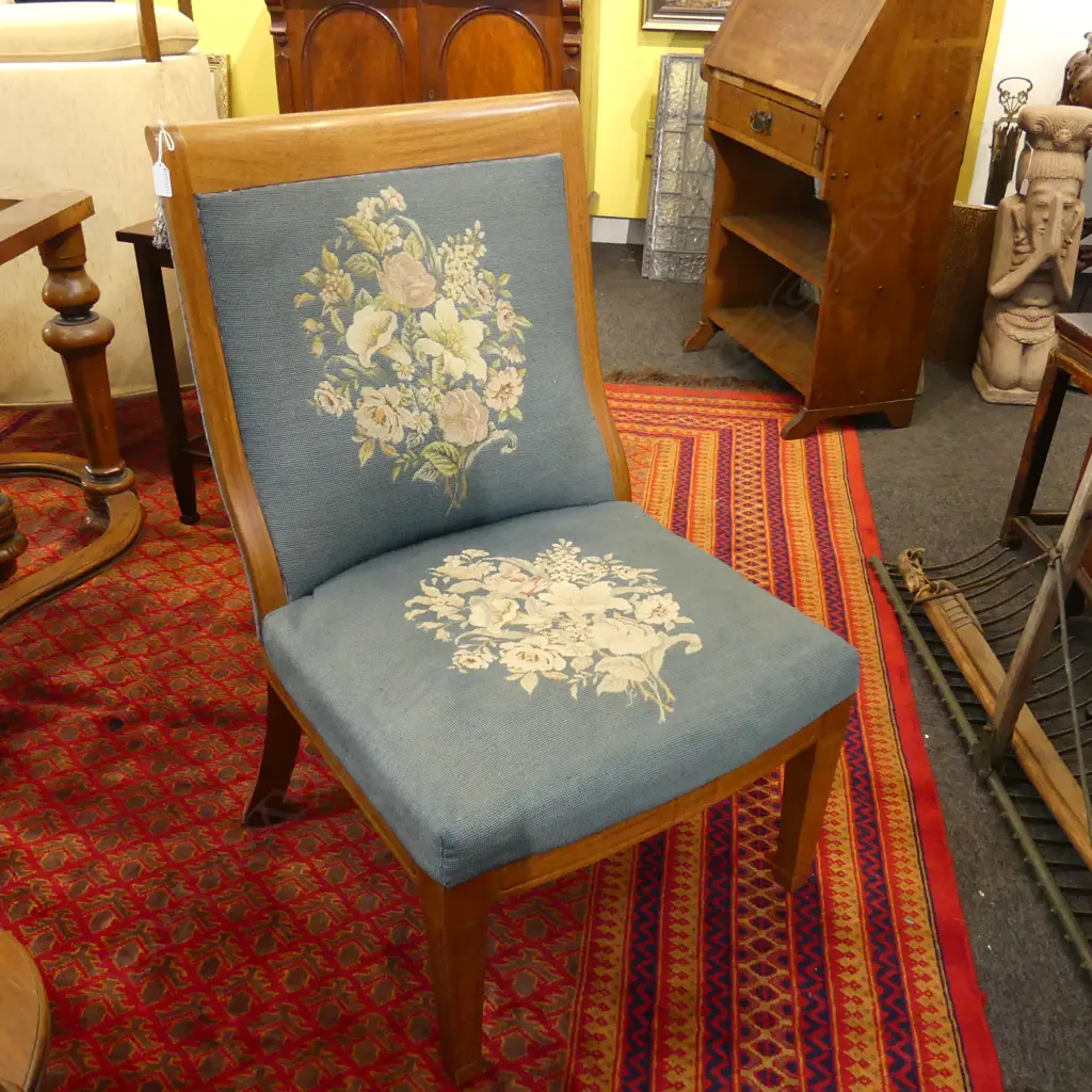 LG VINTAGE CHAIR w. BLUE NEEDLEWORK UPHOLSTERY Image 1++