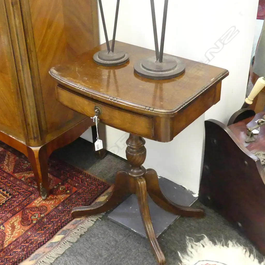 REGENCY STYLE BEDSIDE DRAWER 460x350x595mm Image 1++