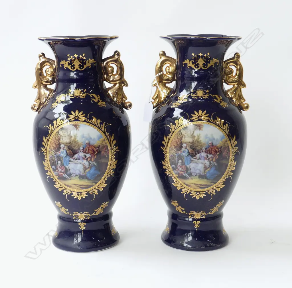 PR LIMOGES VASES H.355mm Image 1++
