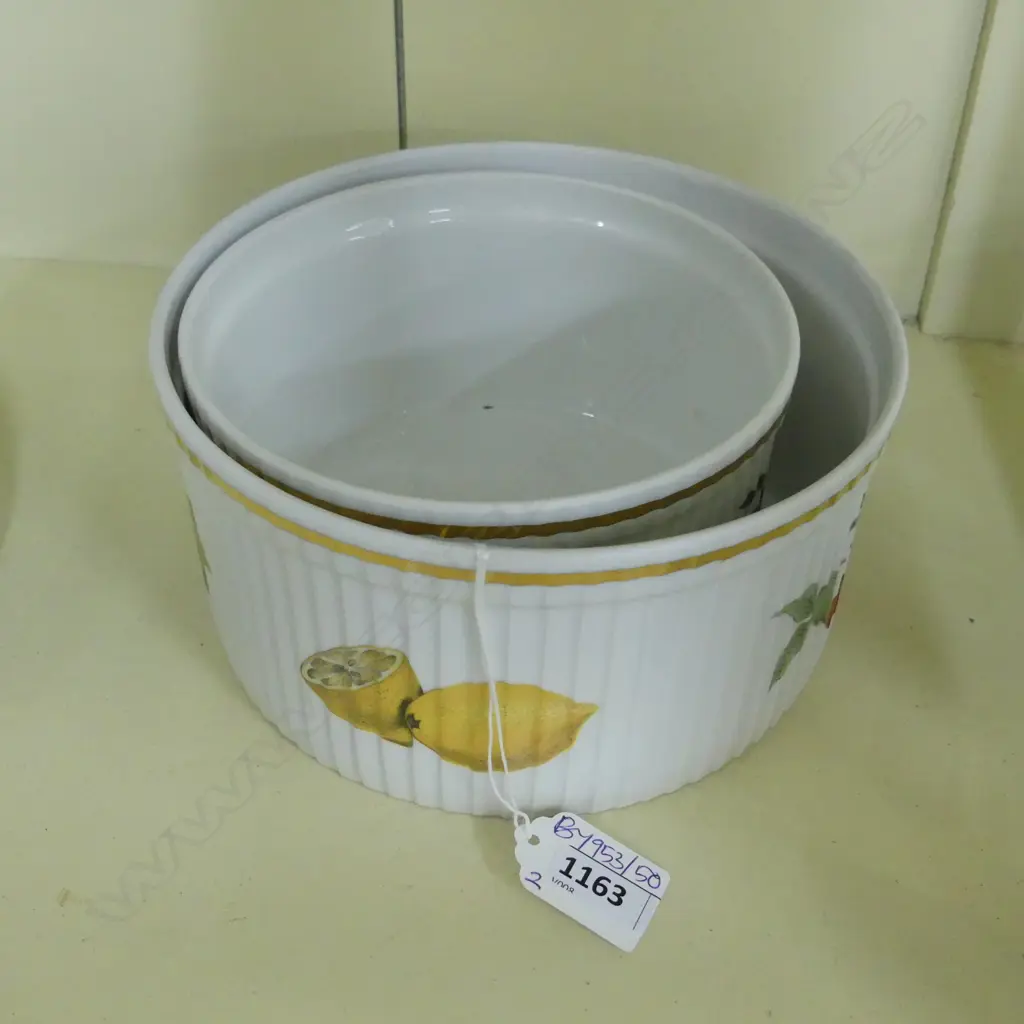 2 ROYAL WORCESTER EVESHAM SOUFFLE DISHES 155, 190mm dia Image 1++