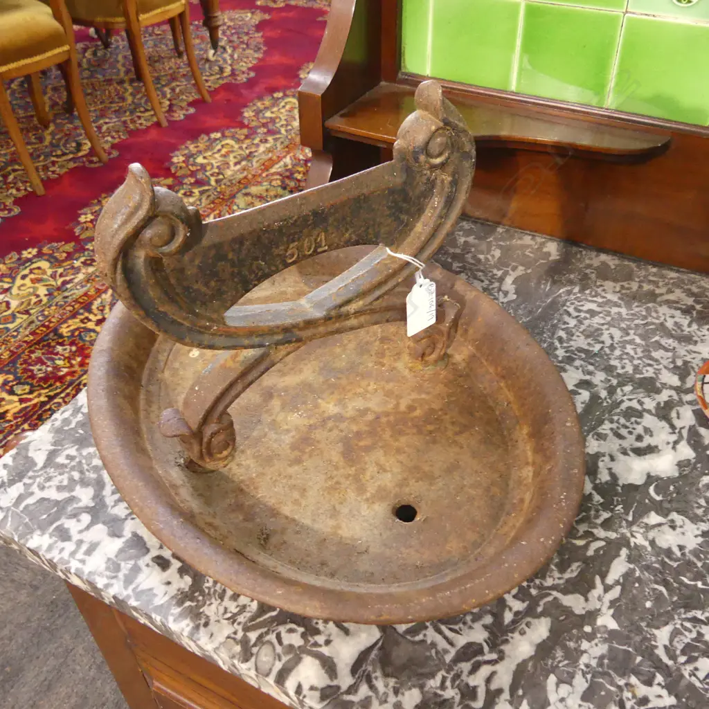 ANTIQUE OVAL CAST IRON BOOT SCRAPER W.355mm Image 1++