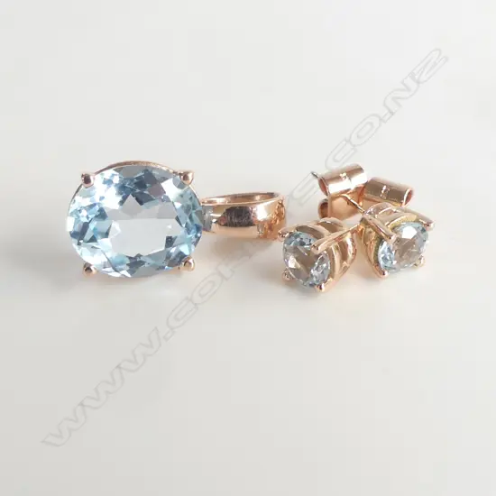 GEOFF TAYLOR 9CT BLUE TOPAZ  PENDANT 5.1gms + PR MATCHING EARRINGS 3.2gms