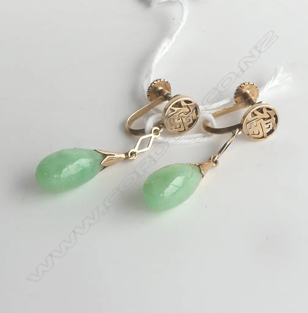PR 14CT YELLOW GOLD & JADEITE CHINESE EARRINGS 5.2gms screw fittings Image 1++