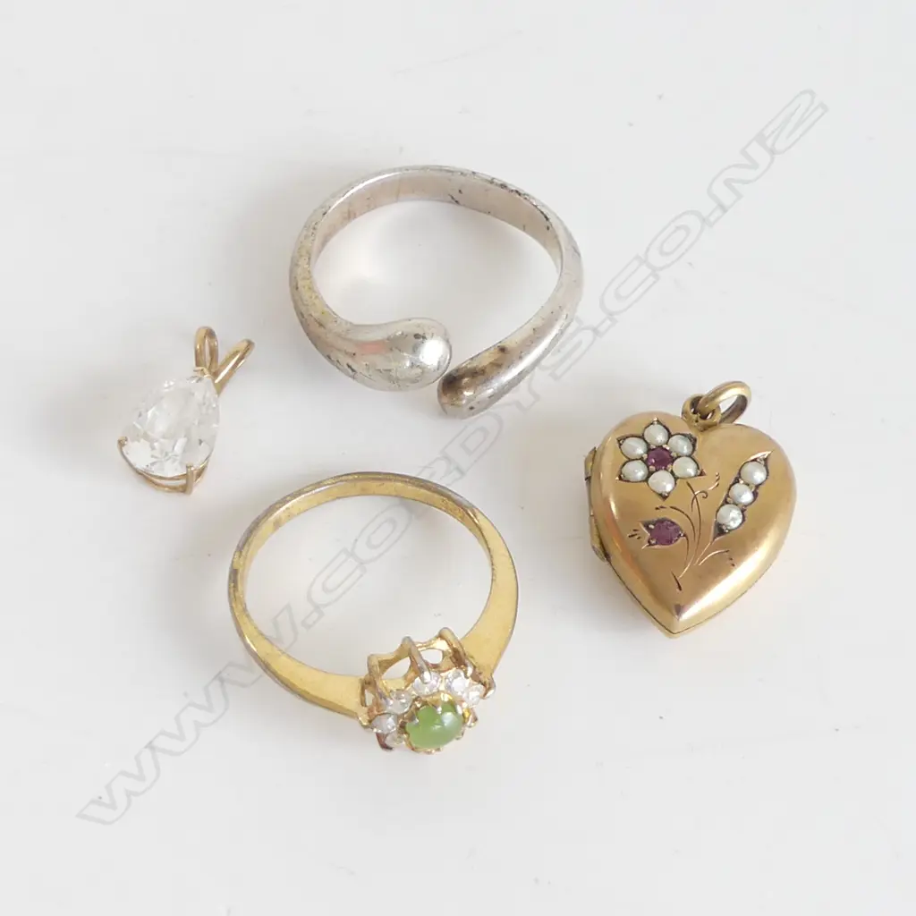 14CT MOUNTED CZ PENDANT + EDW. LOCKET + 2 SILVER RINGS 1 MARKED TIFFANY Image 1++