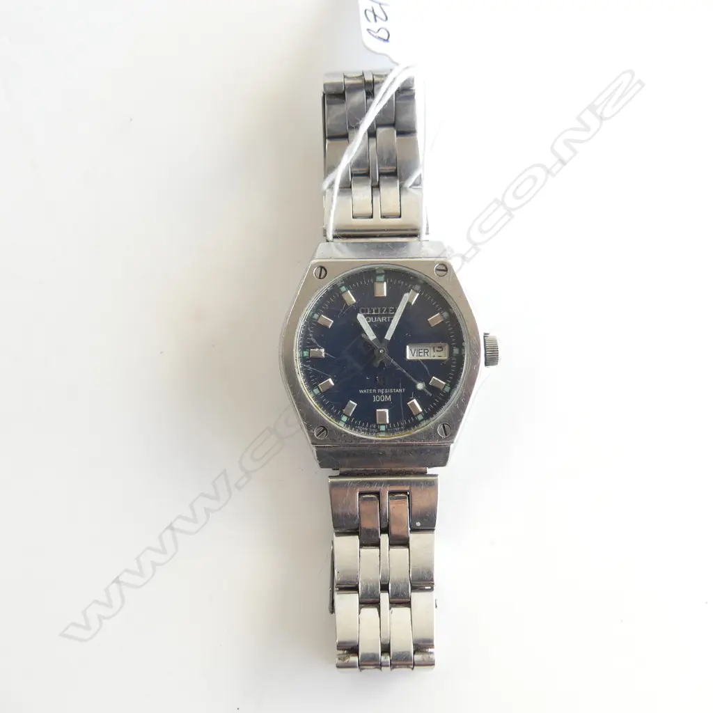 VINTAGE CITIZEN QUARTZ 100M water resistant DIVER's WATCH  Image 1++