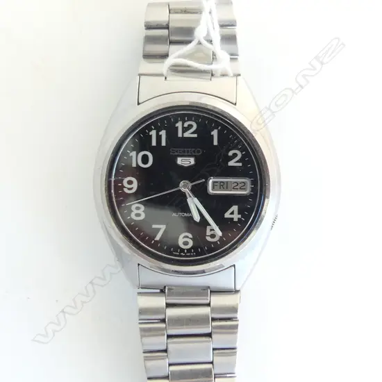 SEIKO 5 VINTAGE AUTOMATIC GENT'S WRISTWATCH stainless steel