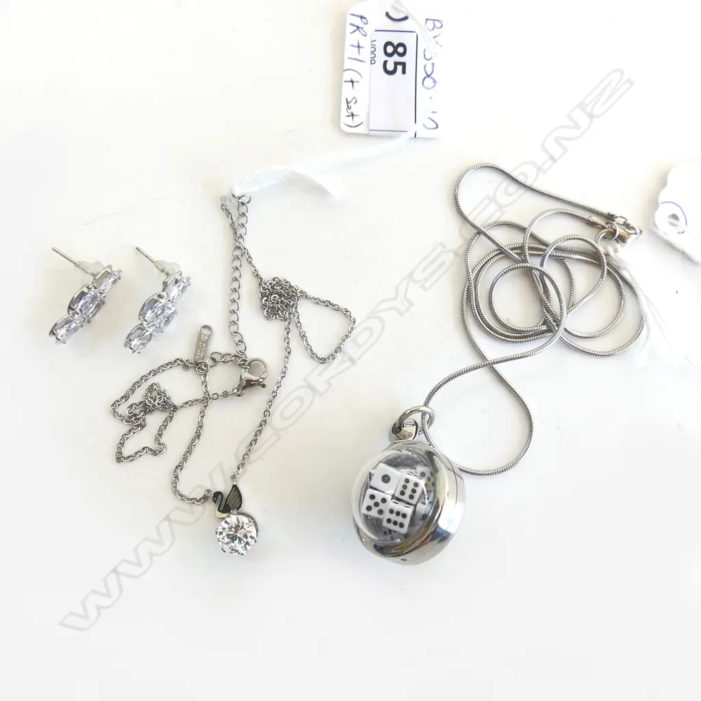 STAINLESS STEEL & FAUX DIAMOND FASHION JEWELLERY PENDANT & CHAIN + EARRINGS +GLOBE PENDANT W DICE INSIDE Image 1++