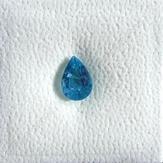 PEAR CUT 3.13ct BLUE APATITE, comes w AIG report