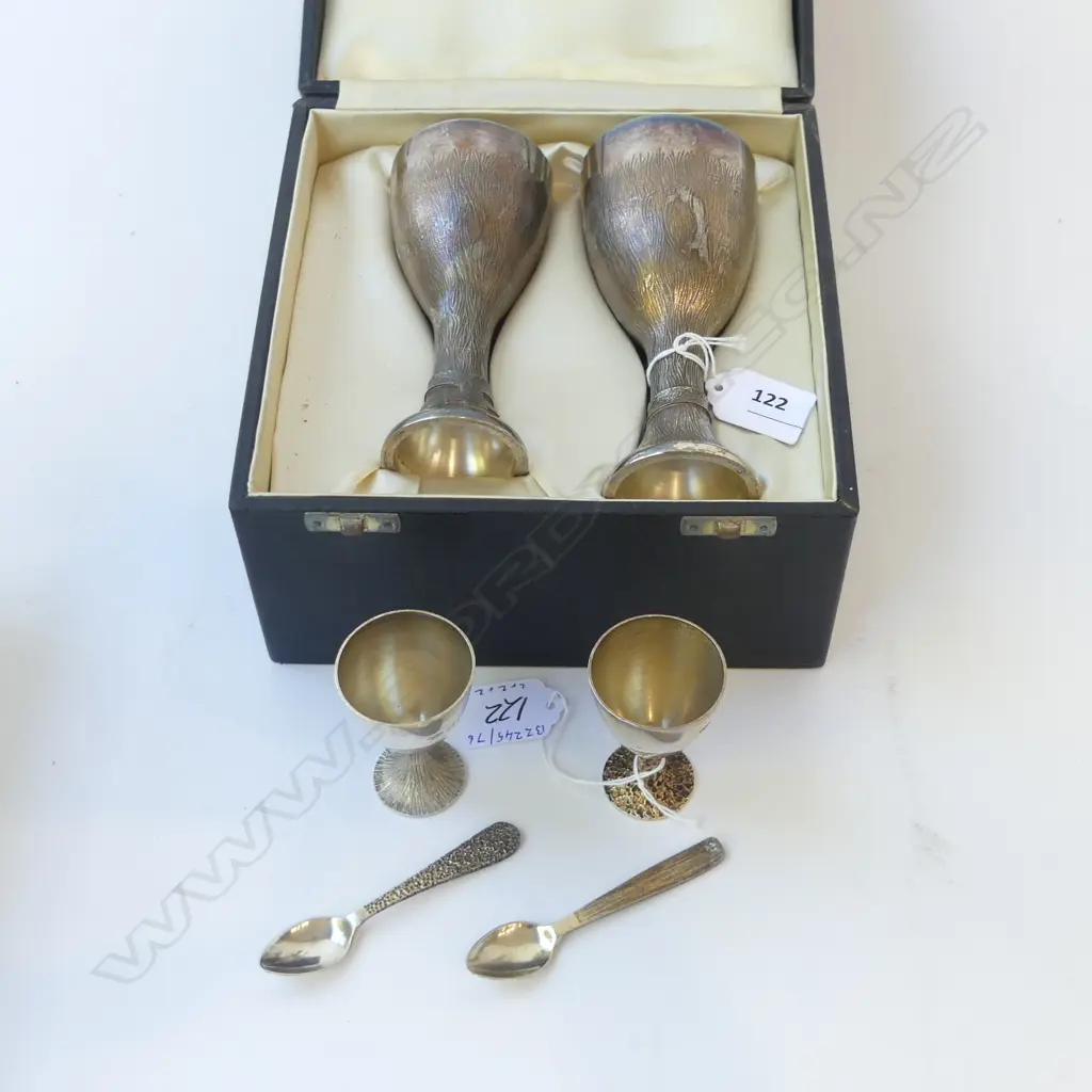 6 PCES S/SILVER; 2 GOBLETS H130mm, 2 EGG CUPS, 2 SPOONS 550gms Image 1++