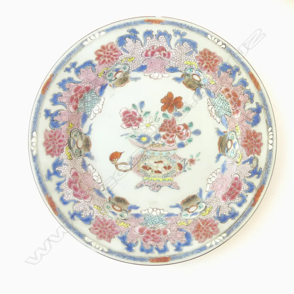 3 ANTIQUE CHINESE EXPORT OVERPAINTED FAMILLE ROSE PORCELAIN PLATES, 225mm dia, 1 plate w. rim chips Image 1++