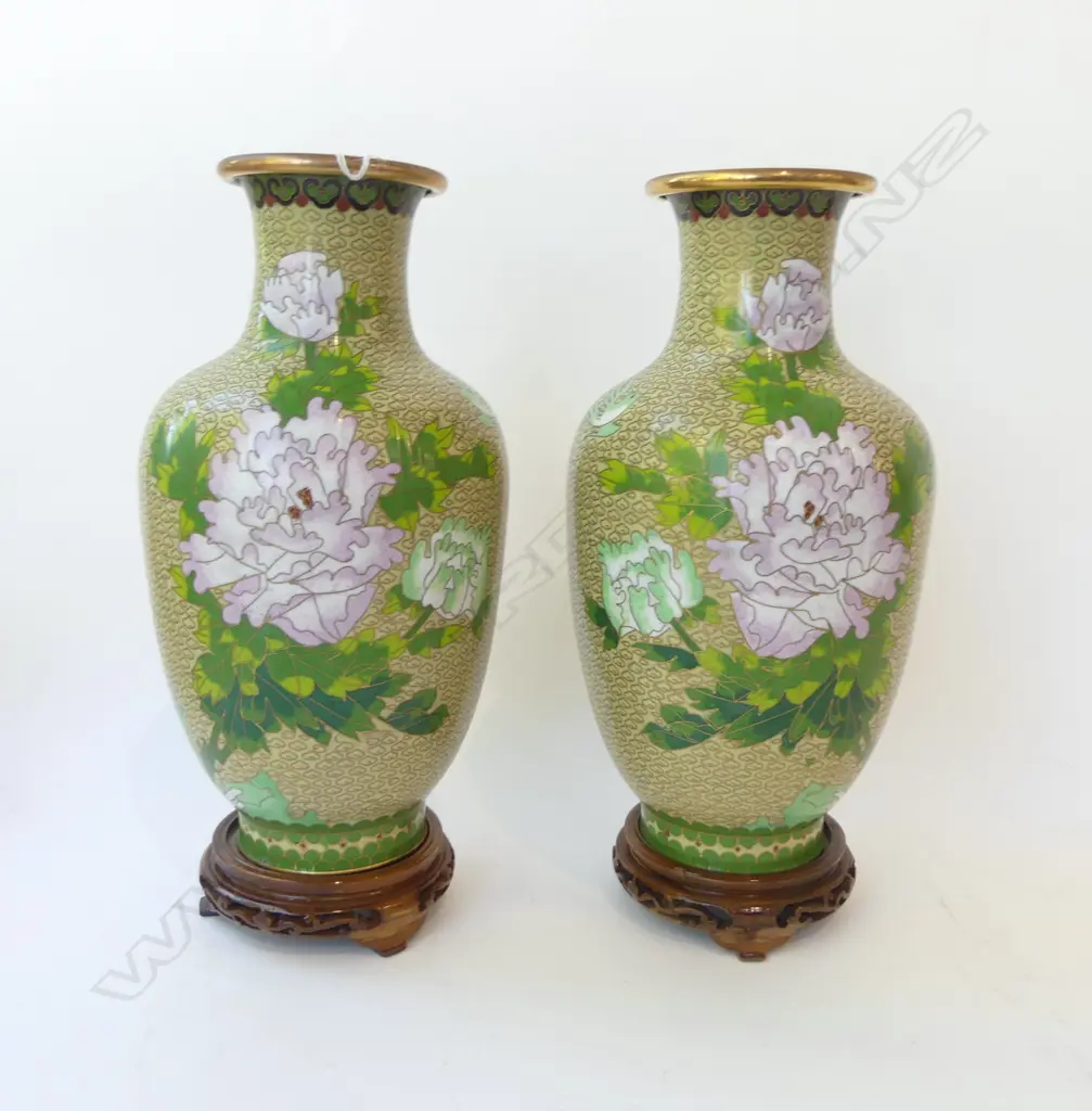 PR CLOISONNÉ VASES WITH STANDS H340MM Image 1++