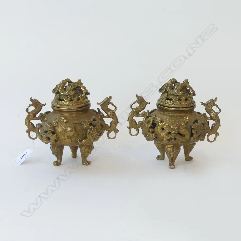 PR  BRASS CHINESE INCENSE BURNERS DEPICTING DRAGONS Image 1++