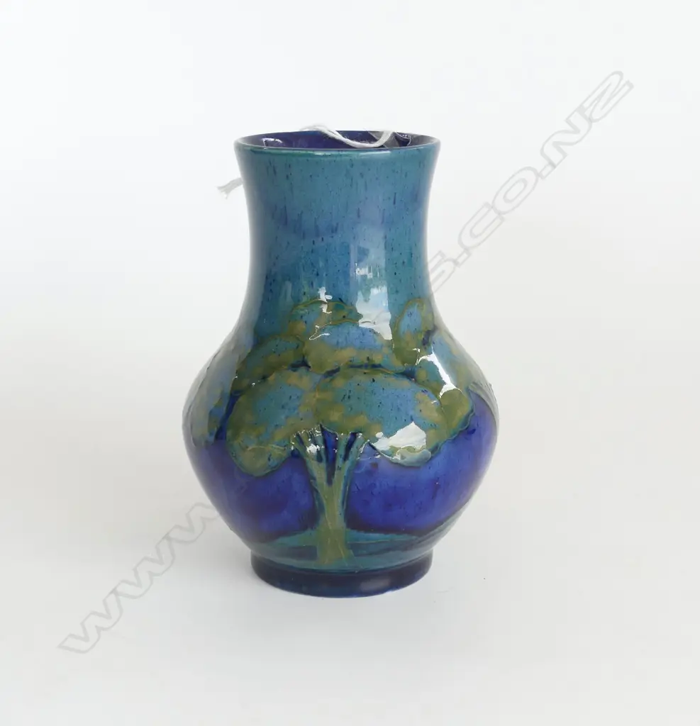 WILLIAM MOORCROFT MOONLIT BLUE VASE green initials H.122mm. hair crack to rim Image 1++