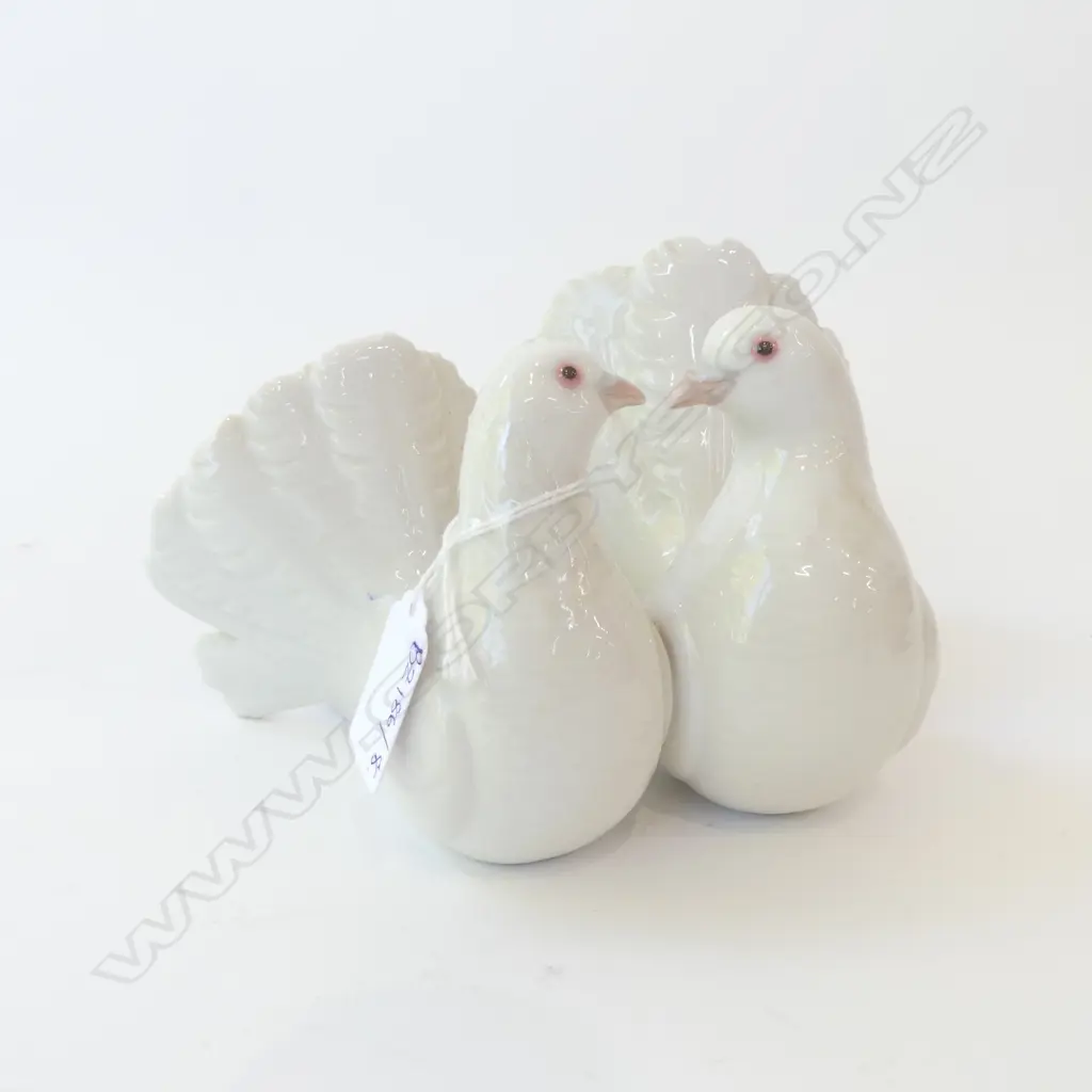 LLADRO DOVES W.210mm Image 1++