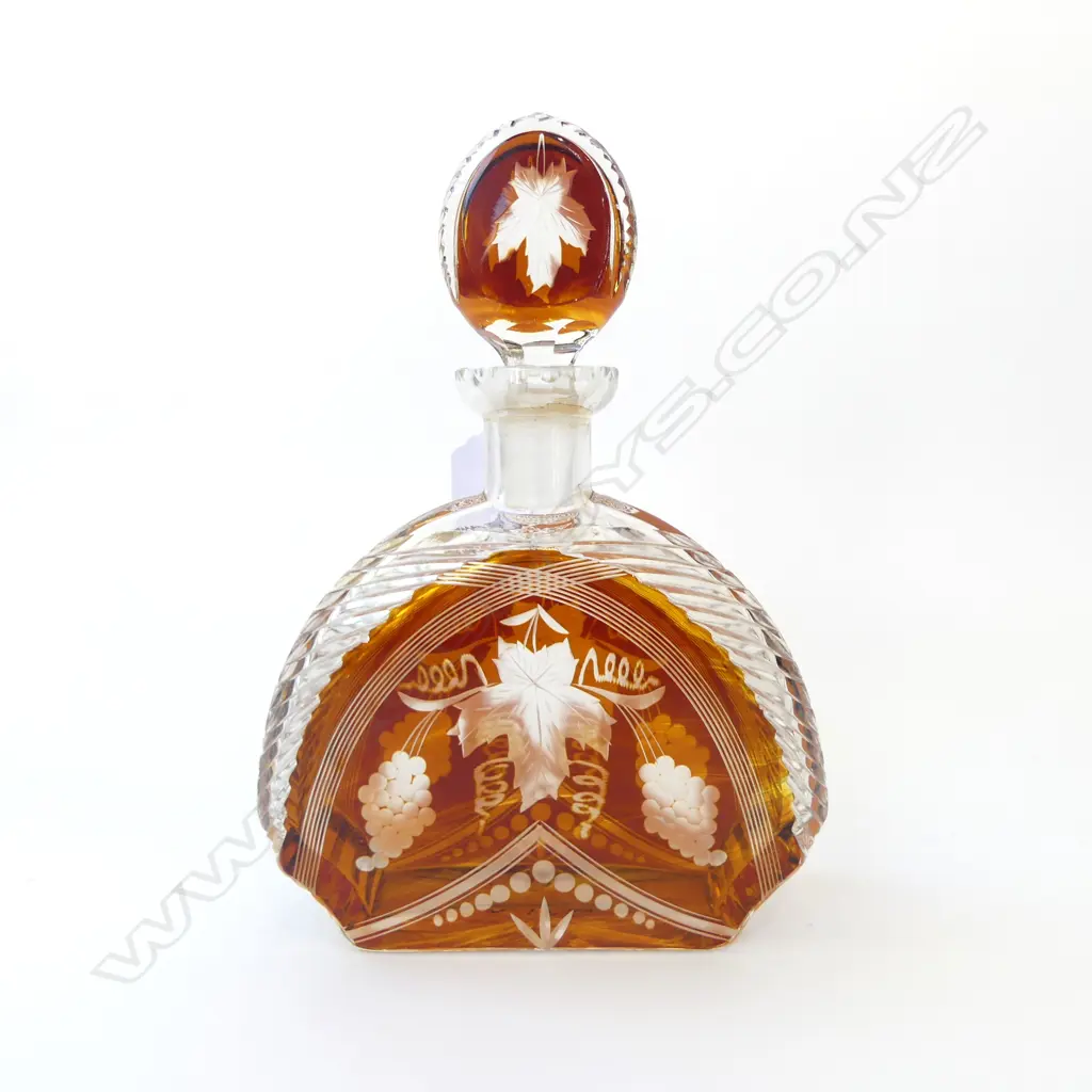  VINTAGE CUT GLASS DECANTER H260MM Image 1++