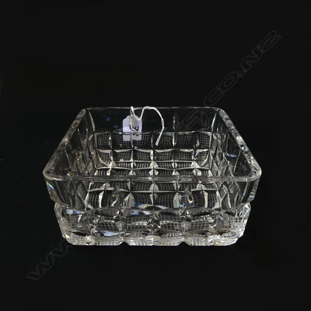 HEAVY VINTAGE CUT CRYSTAL SQUARE BOWL L.17CM H.75MM Image 1++