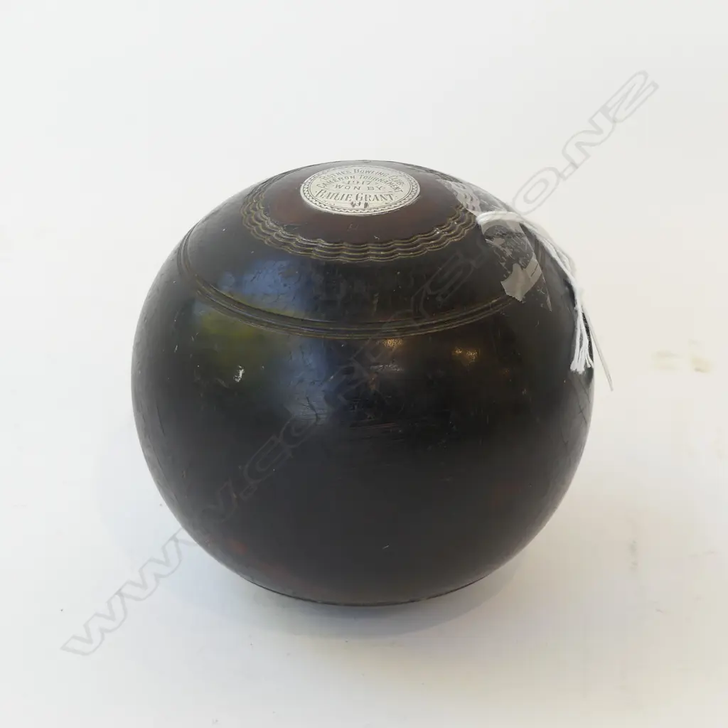 ANTIQUE LIGNUM VITAE & STG SILVER INSERTS BOWLING BALL THOMAS TAYLOR GLASGOW 1917 Image 1++