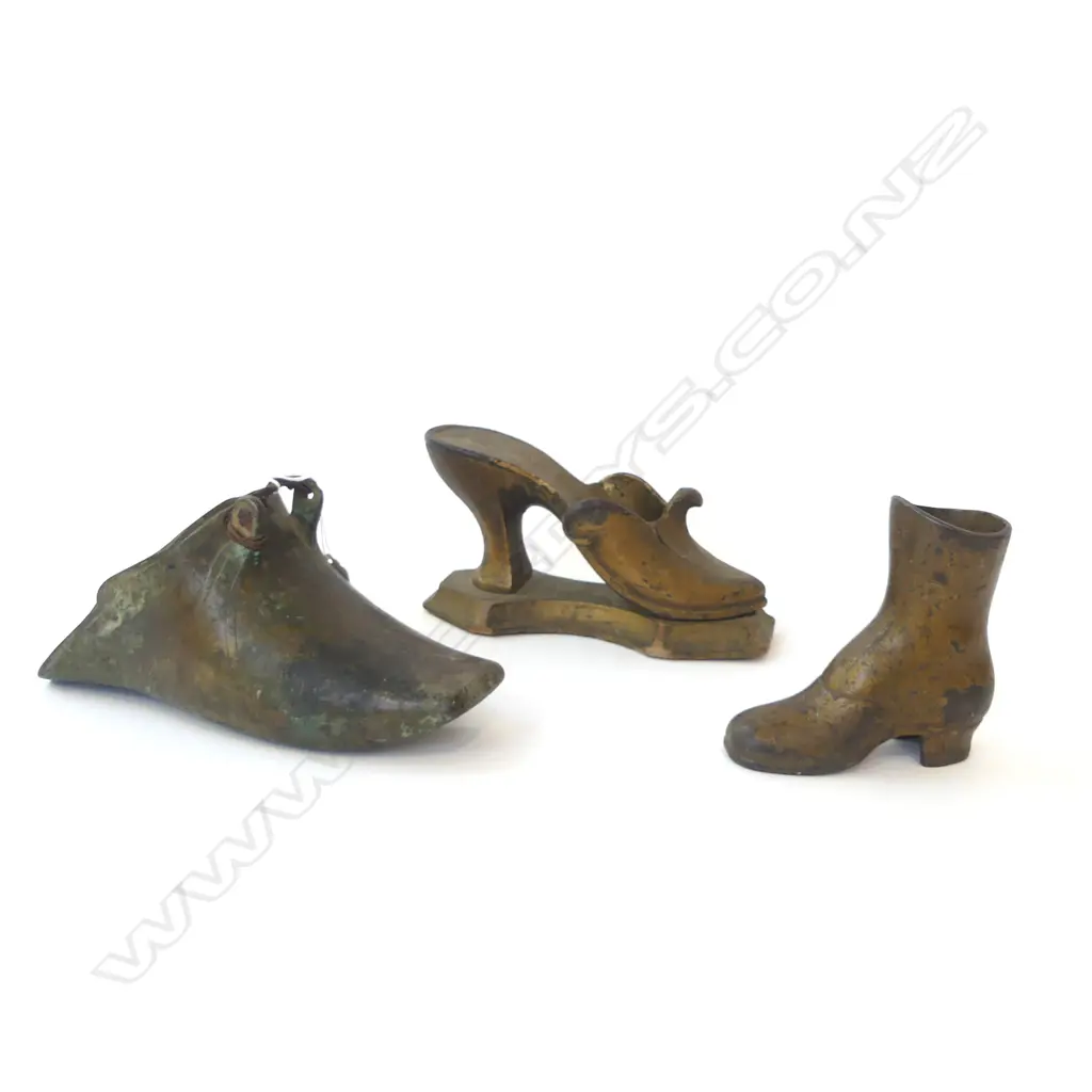 3  ANTIQUE BRASS SHOE MOULDS/SHOE LASTS 1 probably a stirrup Image 1++