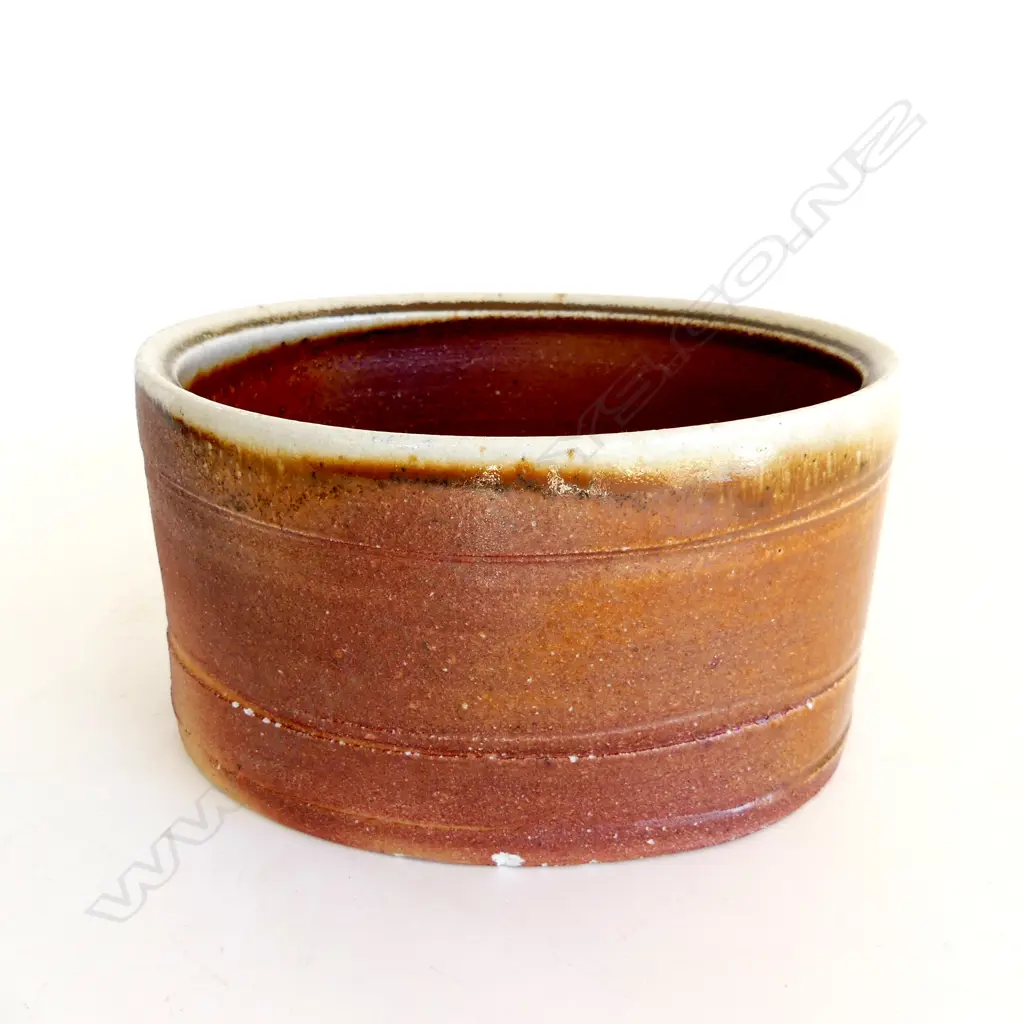 ESTELLE MARTIN ANAGAMA FIRED OVAL BOWL, MARKS TO BASE L.220mm Image 1++