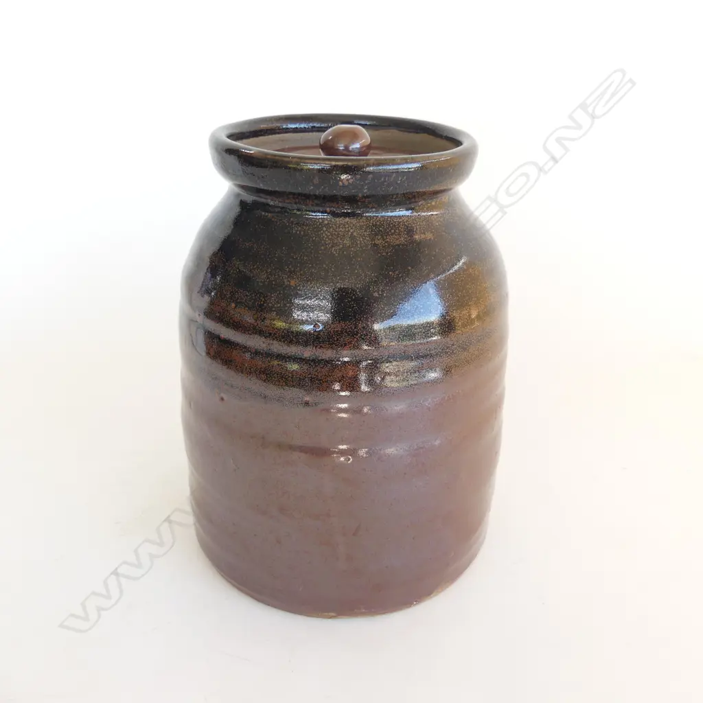 BARRY BRICKELL LIDDED STORAGE JAR TENMOKO FIRED H.190mm Image 1++